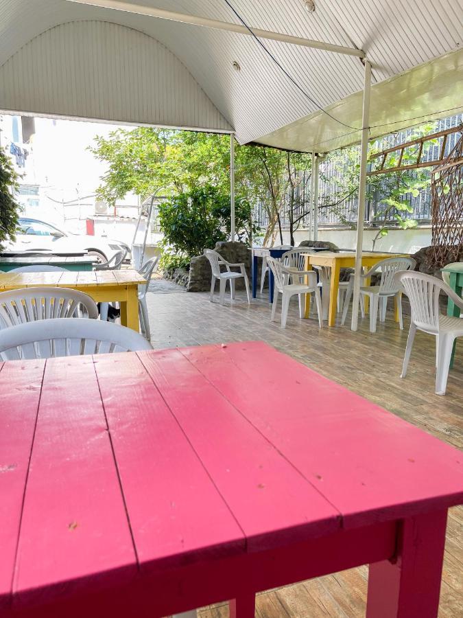Guesthouse On Agmashenebeli 328 Кобулети Екстериор снимка