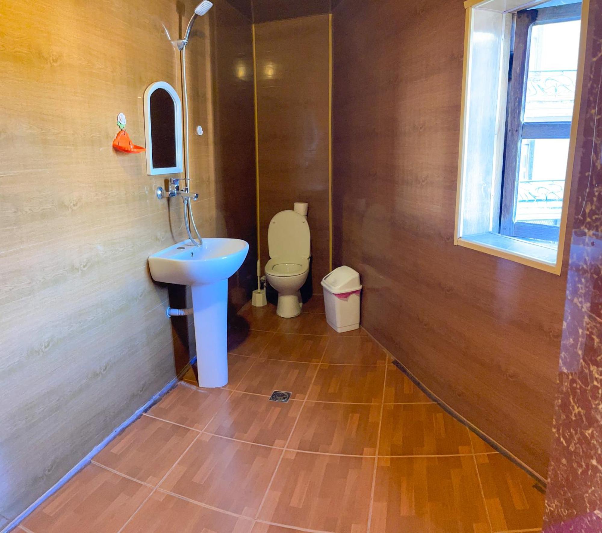 Guesthouse On Agmashenebeli 328 Кобулети Екстериор снимка